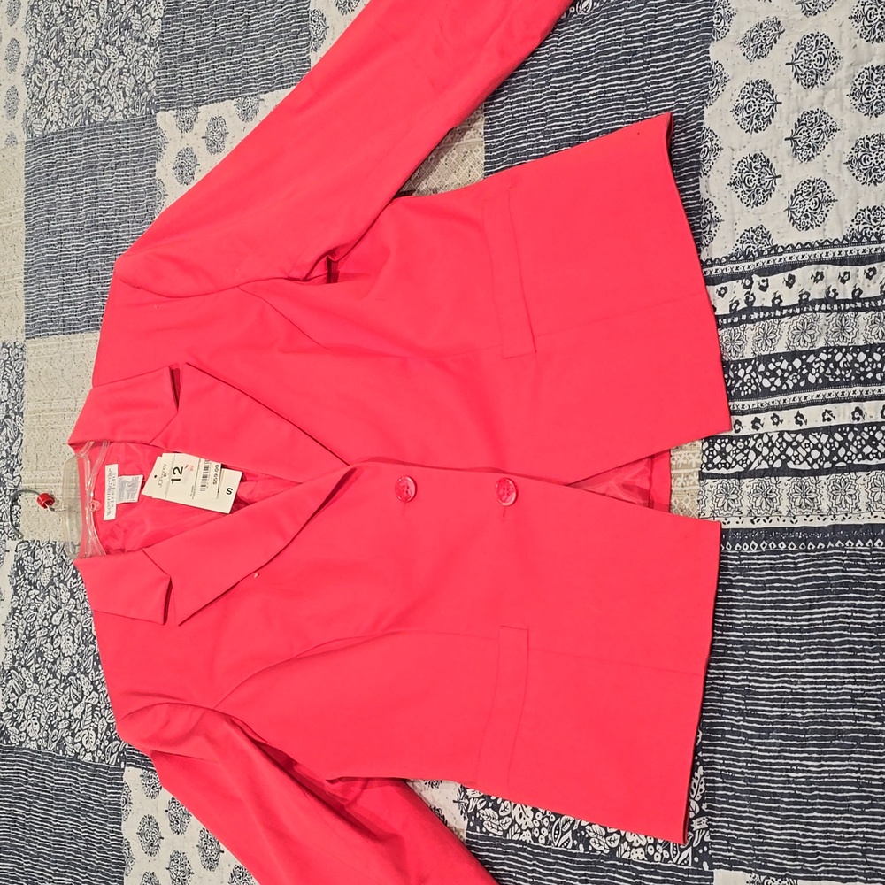 Worthington Stretch Size 12 Coral Crop 2 Button Jacket